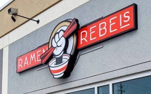 اهمیت تابلو برای کسب و کارها